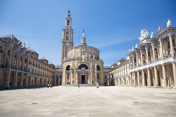 Piso Gijon Centro Apartment Ngoại thất bức ảnh
